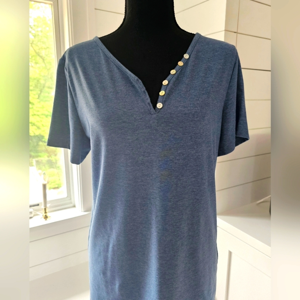 Blue Fitted Short Sleeve Tee NWOT